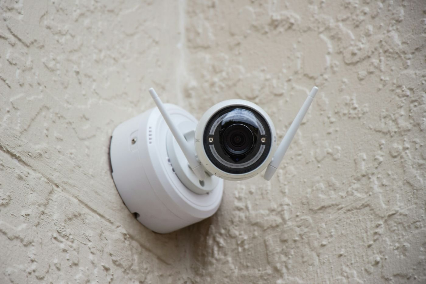 Caméra Wi-Fi installée au domicile d'un particulier